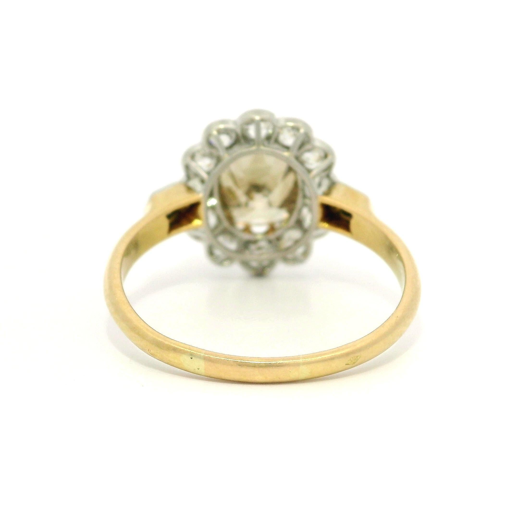 Antique French, oro 18k, platino, GIA, anello con diamanti di colore fantasia da 2,77 ct. in vendita 2