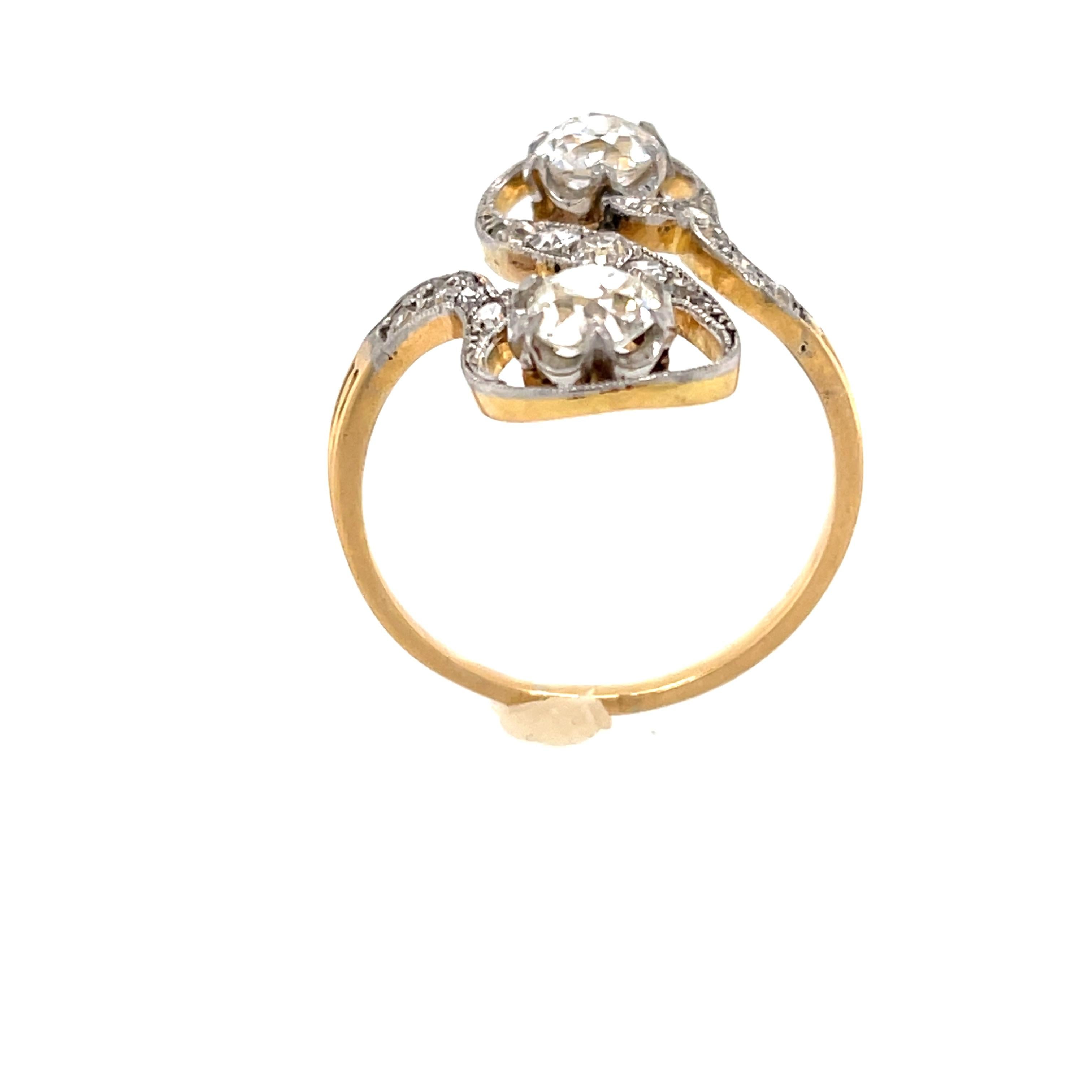 Antiker edwardianischer französischer Platin-Gold-Doppeldiamant-Ring im Zustand „Gut“ im Angebot in New York, NY