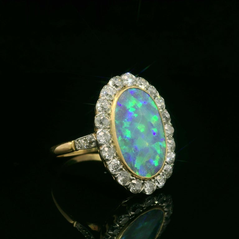 14K or Jaune 3.42ctw Latéral Ovale Tourmaline Solitaire Diamant