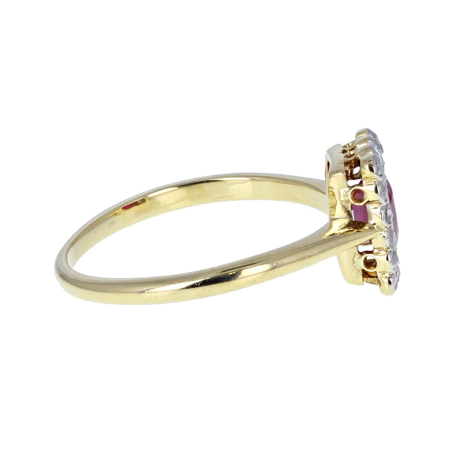 Antique Edwardian Oval-Cut Ruby & Diamond Gold Platinum Cluster Engagement Ring In Excellent Condition For Sale In Newcastle Upon Tyne, GB