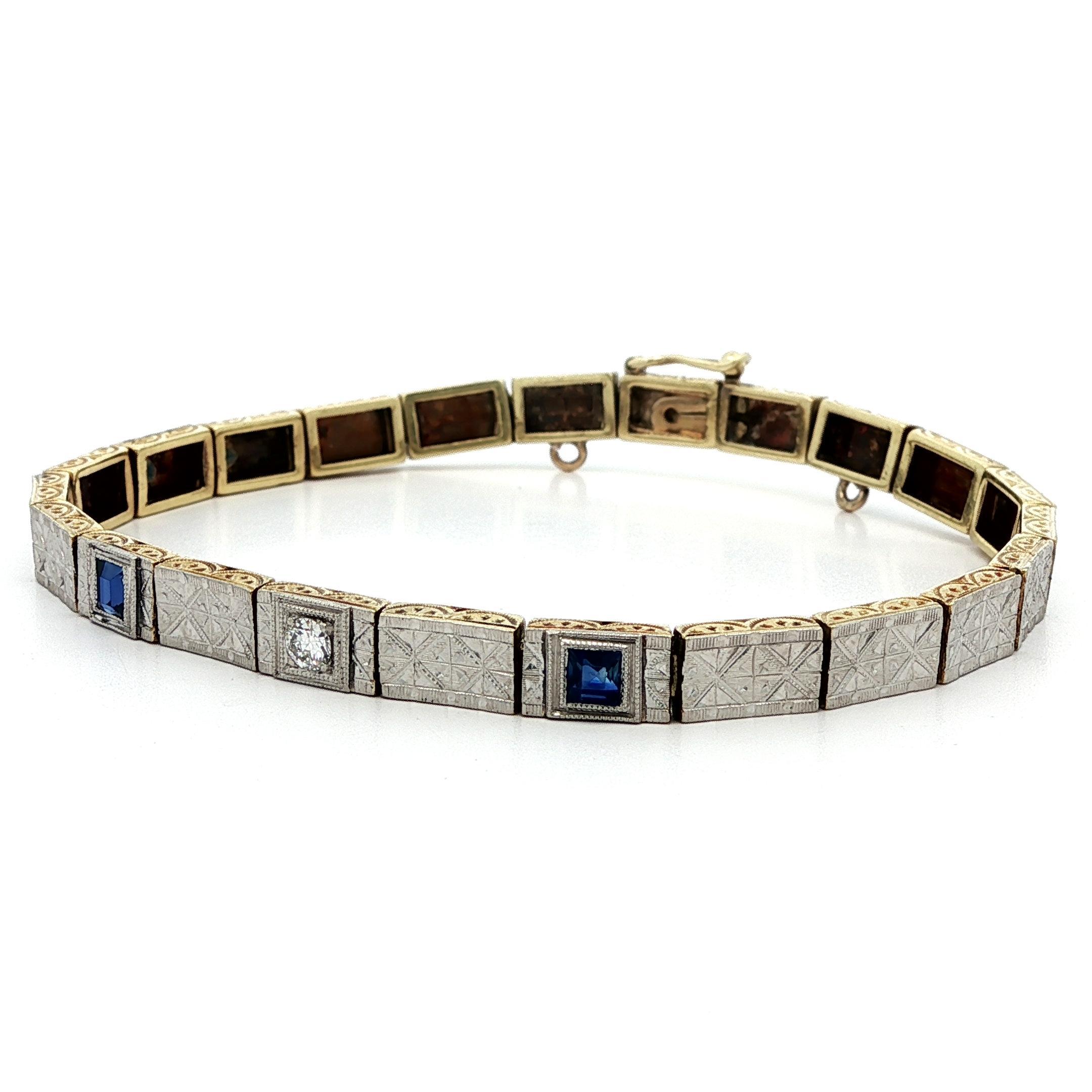 Donna Antico bracciale edoardiano in oro e platino con zaffiro e diamante inciso a mano in vendita