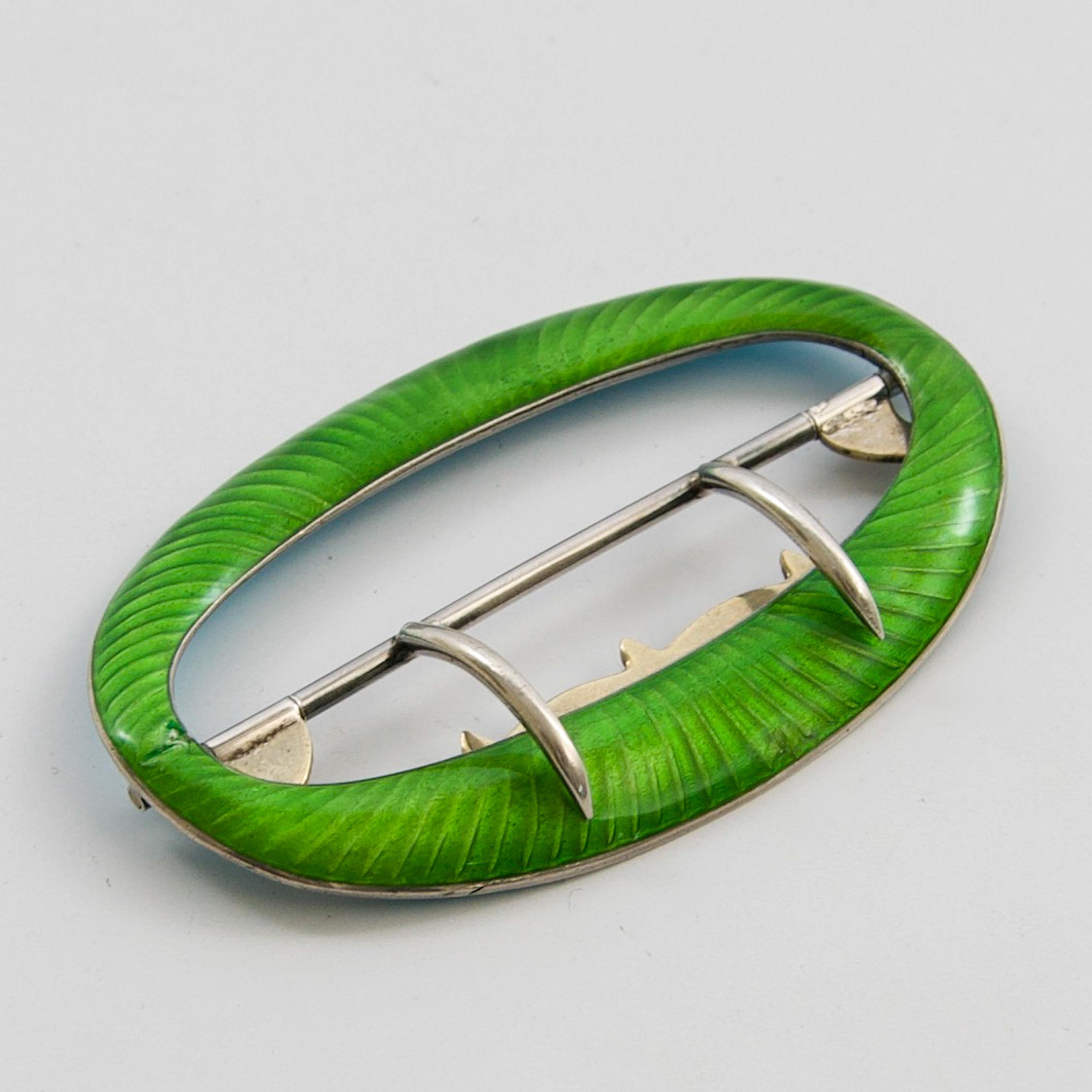 Antique Edwardian Green Guilloché Enamel Sterling Silver Oval Belt Buckle For Sale 2