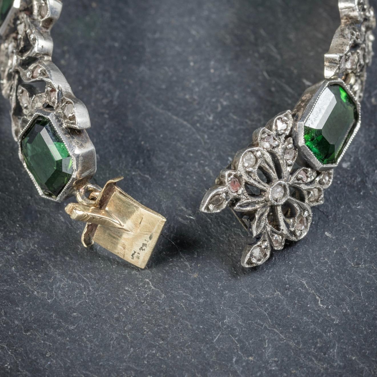 Antique Edwardian Green Tourmaline Diamond Silver circa 1910 Bracelet For Sale 3