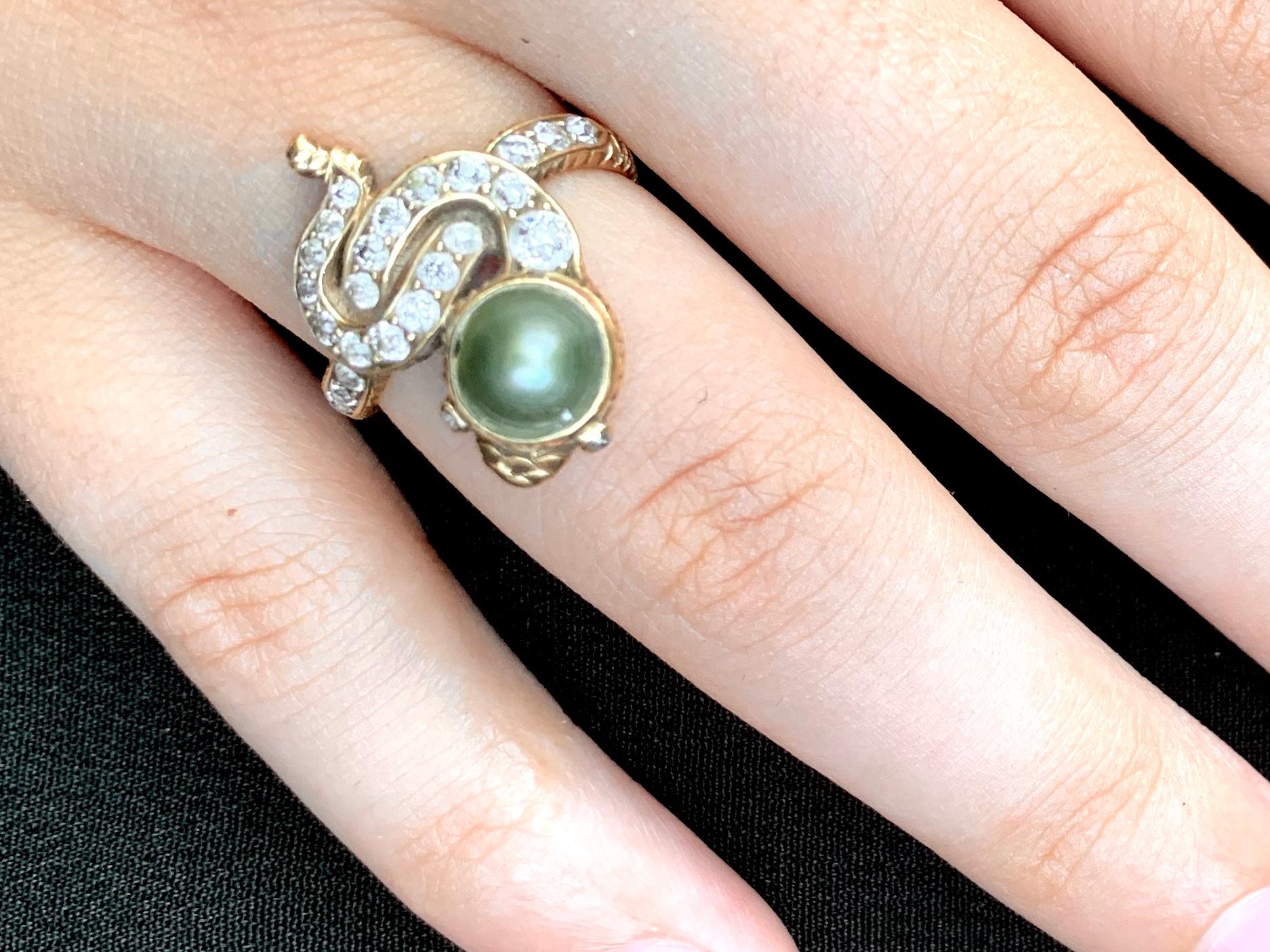 Women's or Men's Antique Edwardian Natural Pearl Diamond 18K Yellow Gold Snake Ring For Sale