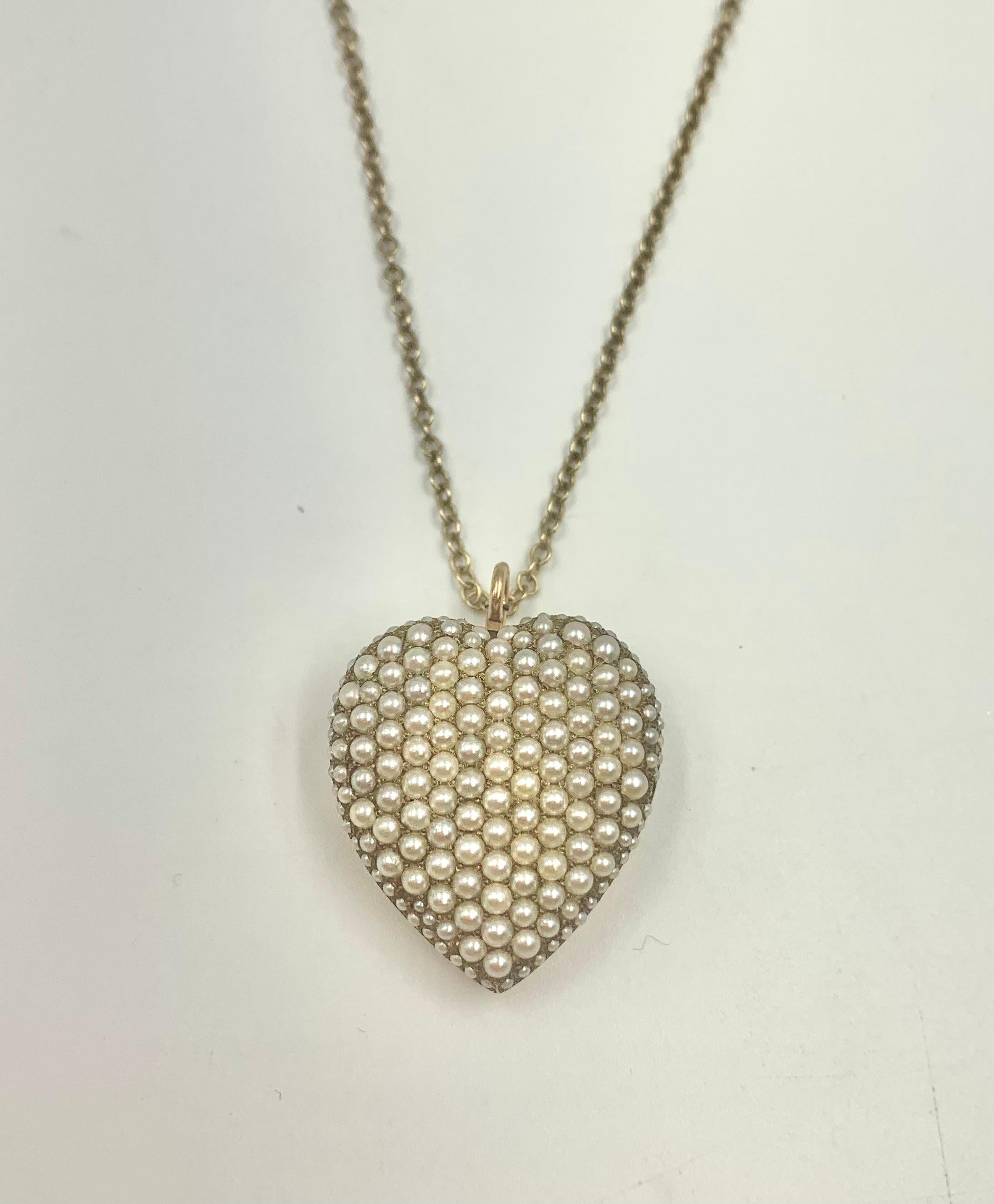 Antique Edwardian Heart Shaped Natural Pearl 14K Gold Pendant, Riker Brothers For Sale 1