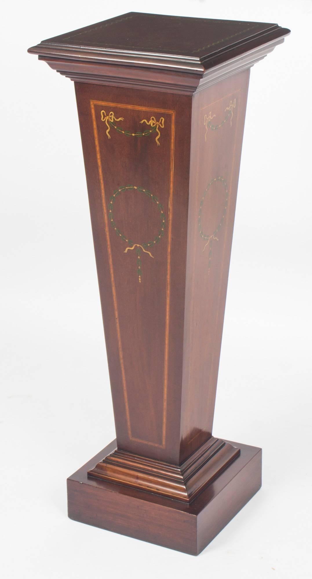 Antique Edwardian Inlaid and Painted Mahogany Pedestal Stand, 19th Century 3