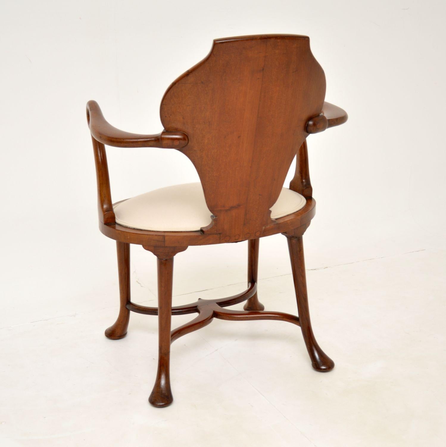 Antiker edwardianischer Sessel mit Intarsien im Zustand „Gut“ im Angebot in London, GB