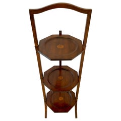 Antiker edwardianischer 3-stöckiger Kuchenständer aus Mahagoni mit Intarsien