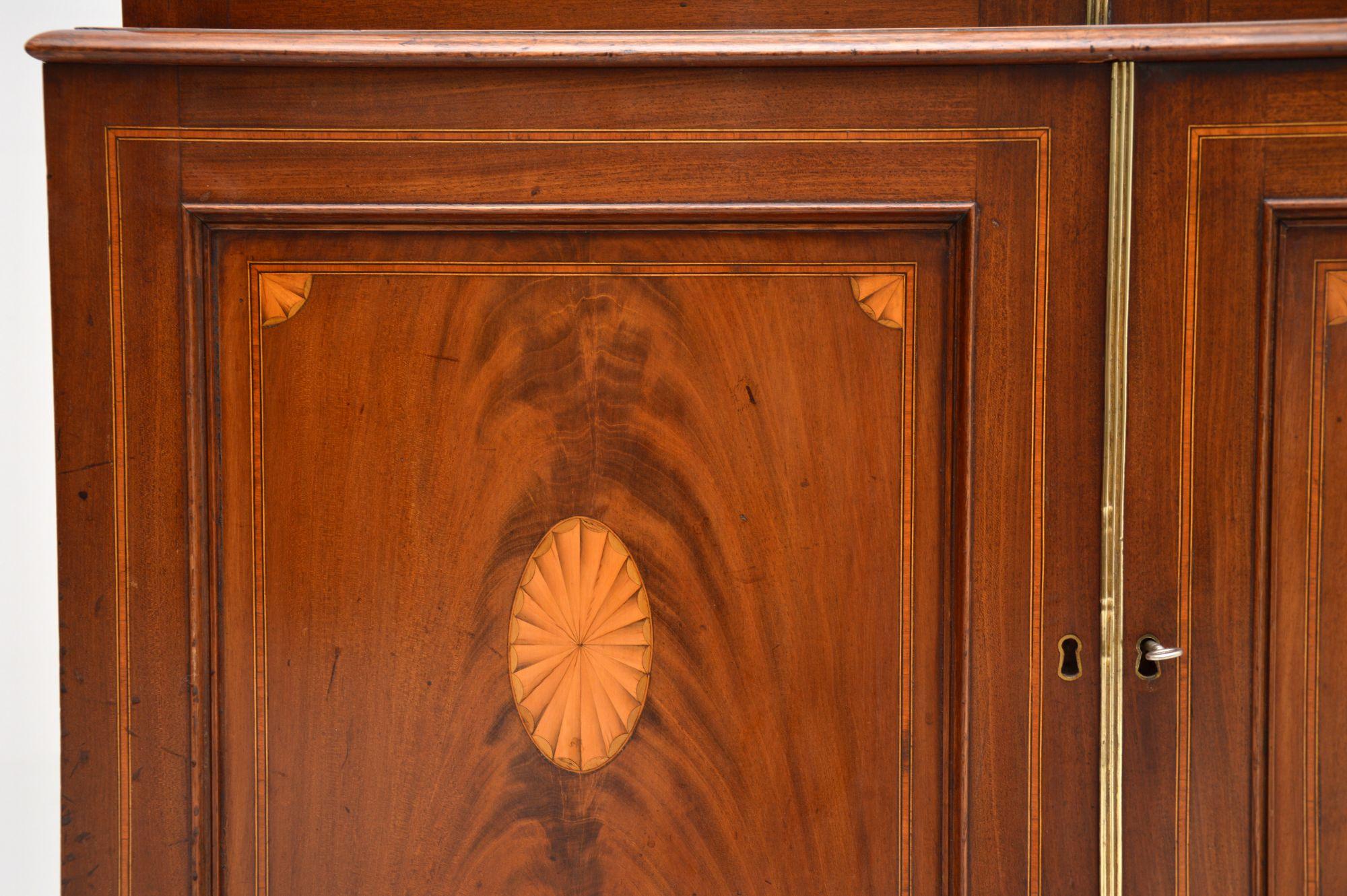 Antique Edwardian Inlaid Mahogany Bookcase In Good Condition In London, GB