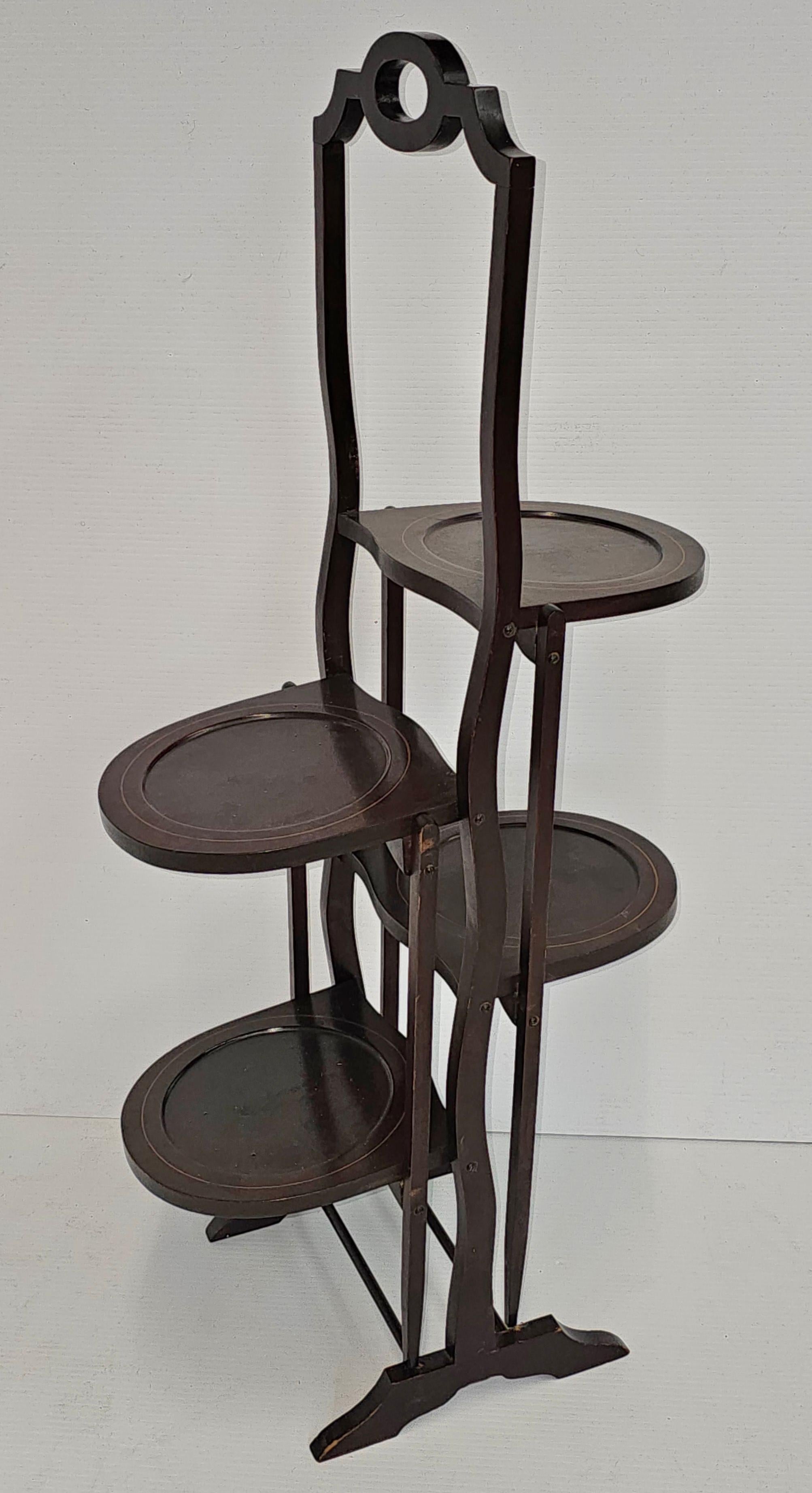 Antique Edwardian Inlaid Mahogany Folding Muffin Cake Stand, circa 1880-1890 For Sale 3