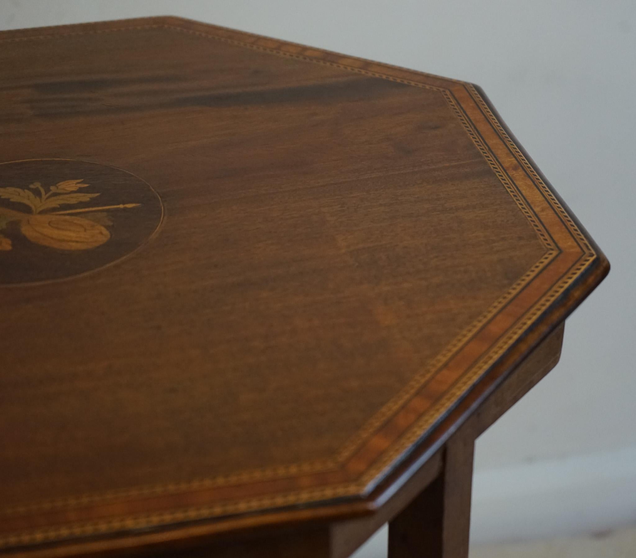 Antique Edwardian Inlaid  Side Table In Good Condition For Sale In Crawley, GB