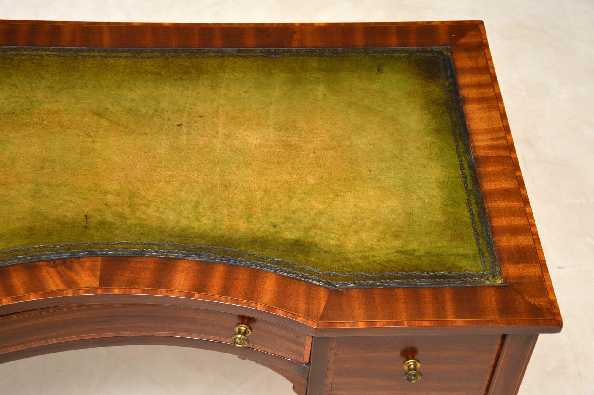 Antique Edwardian Inlaid Mahogany Writing Table / Desk 4