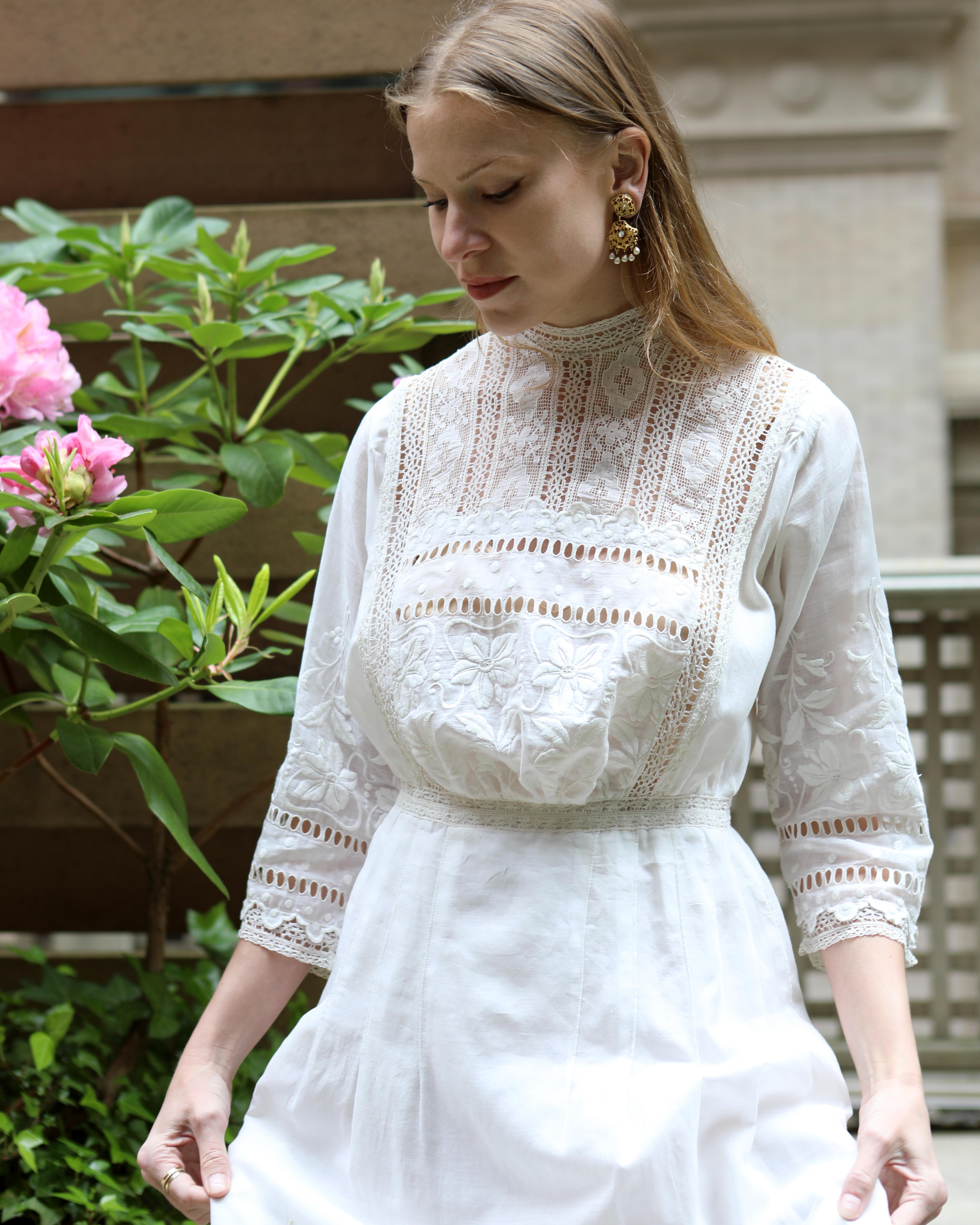 Antique Edwardian Ivory Embroidered Lace Lawn Dress With Underskirt For Sale 1