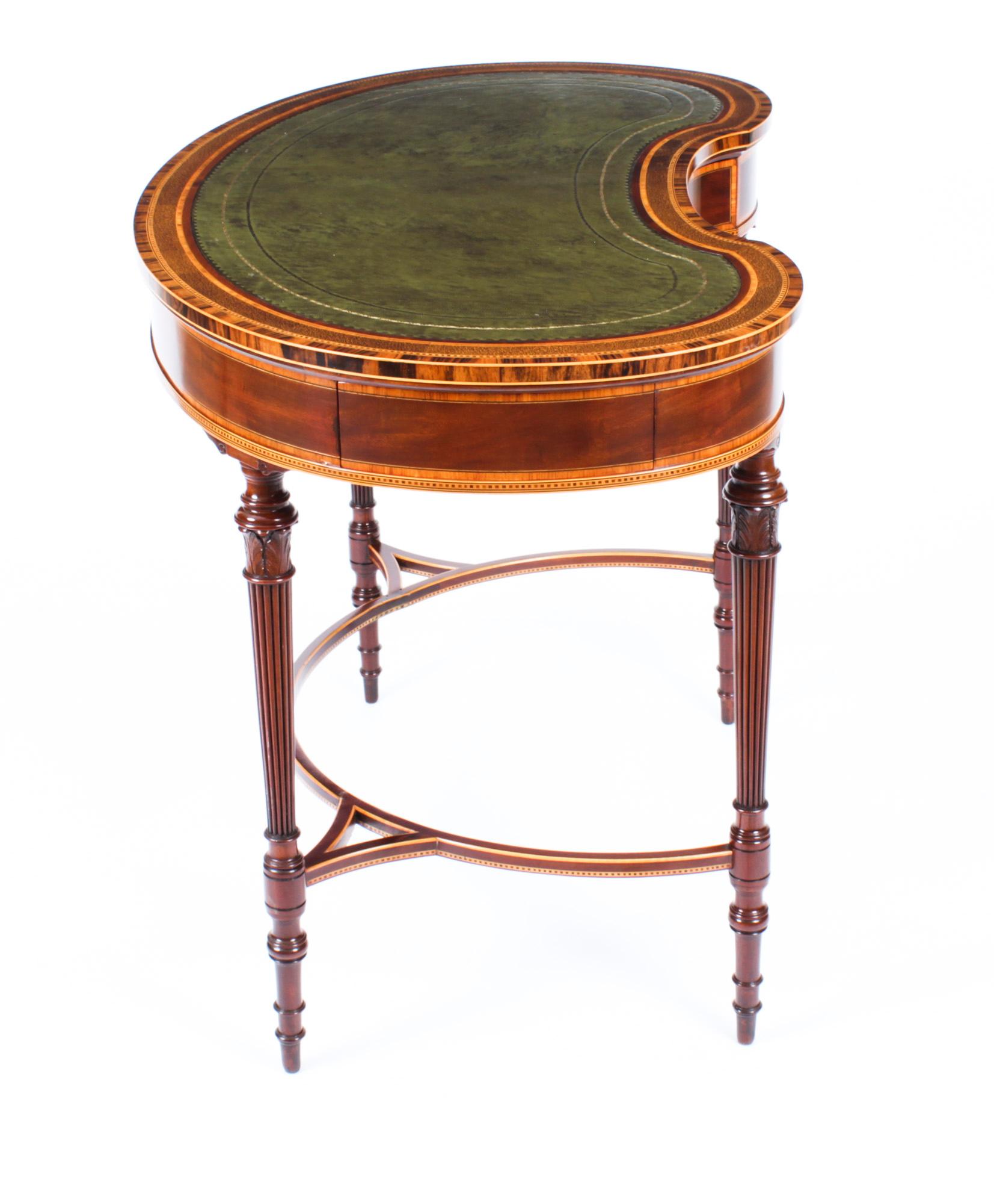 Anciennes tables d'écriture édouardiennes en forme de rein avec tiroirs secrets, 19ème siècle en vente 3