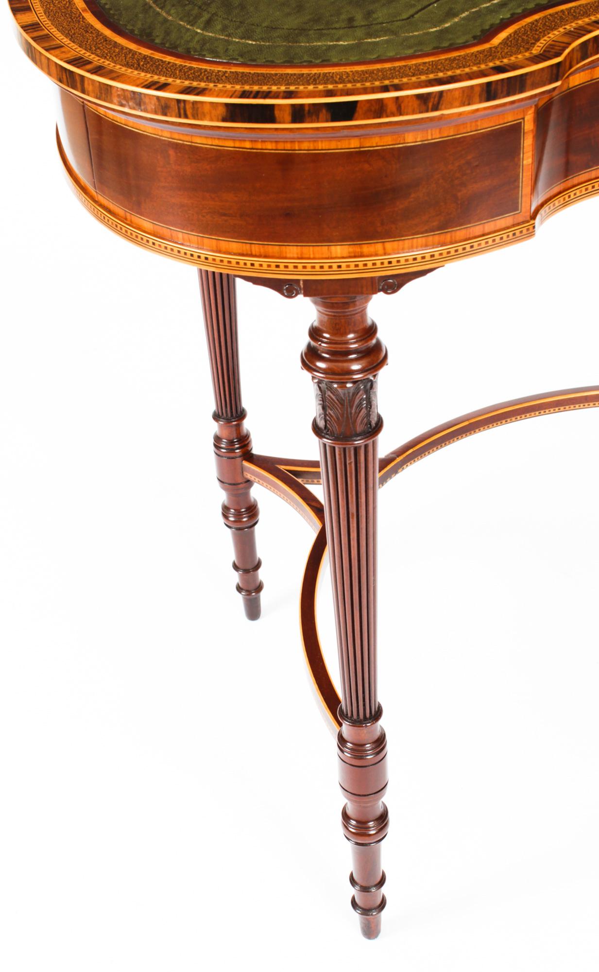 Anciennes tables d'écriture édouardiennes en forme de rein avec tiroirs secrets, 19ème siècle en vente 5