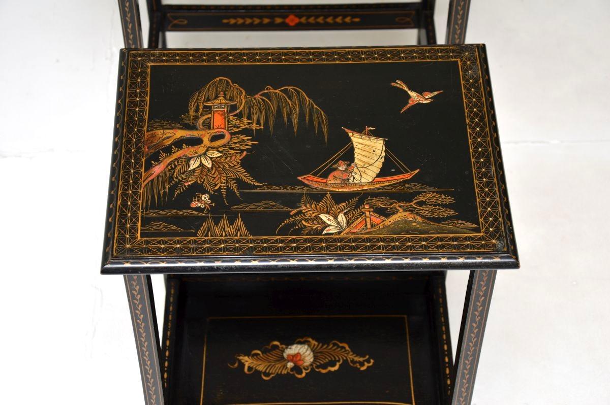 Antique Edwardian Lacquered Chinoiserie Nest of Tables For Sale 3