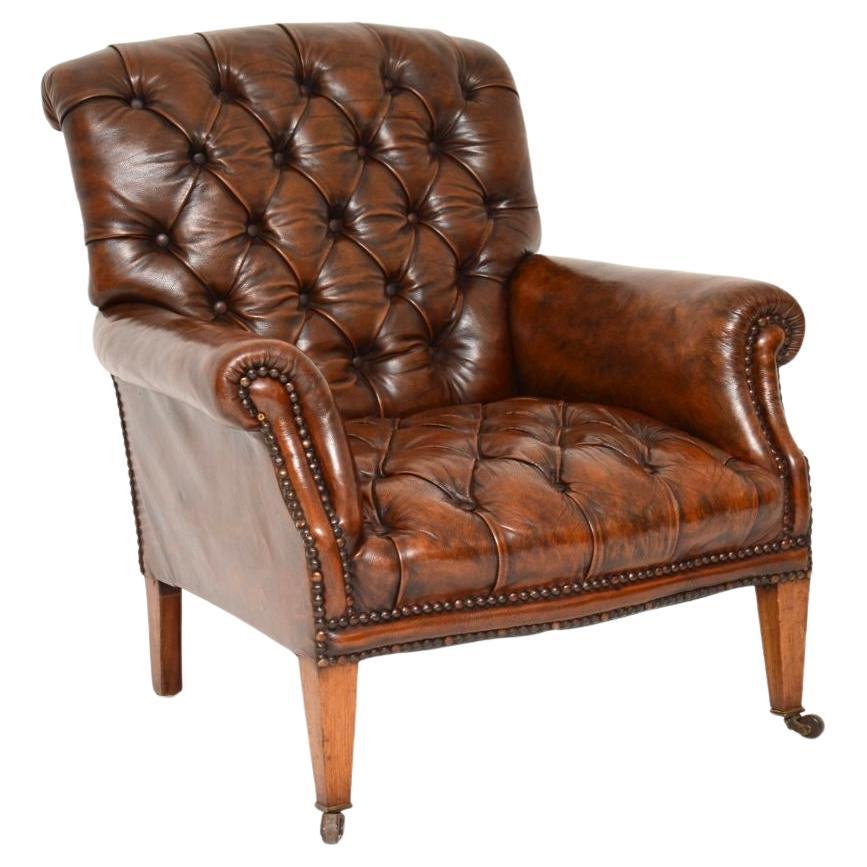Sillón de cuero eduardiano antiguo en venta