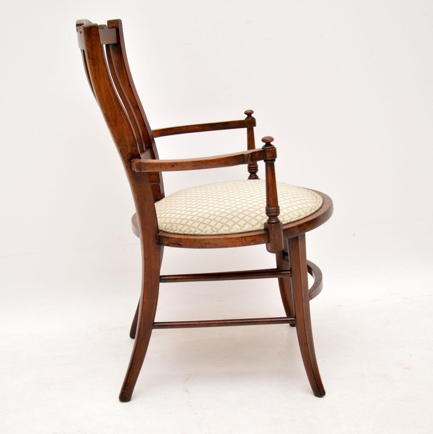Antique Edwardian Mahogany Armchair In Good Condition In London, GB