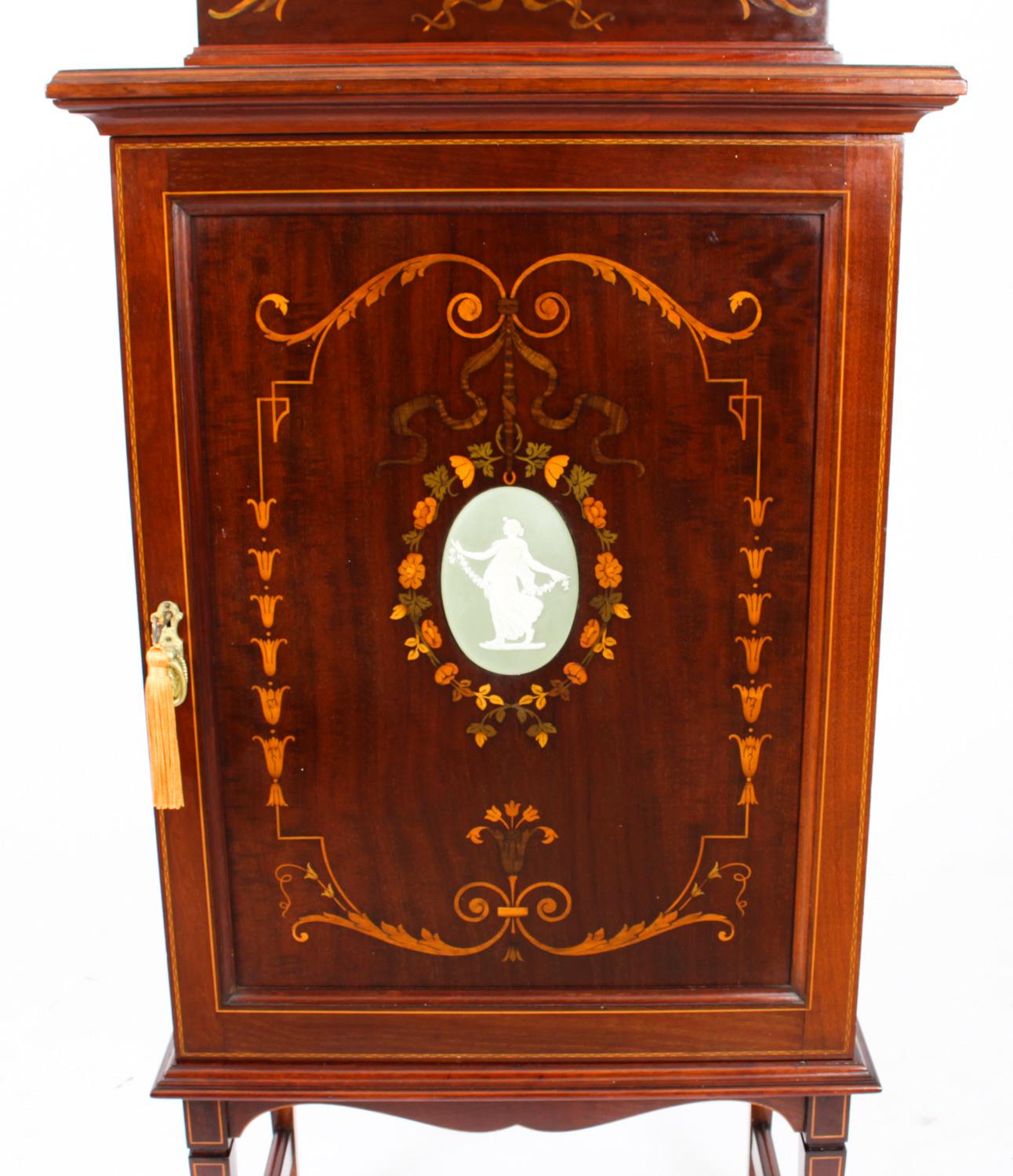 Sheraton Antique Edwardian Mahogany & Inlaid Music Cabinet, Early 20th Century