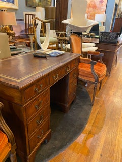Antique Edwardian Mahogany Kneehole Desk with Leather Top
