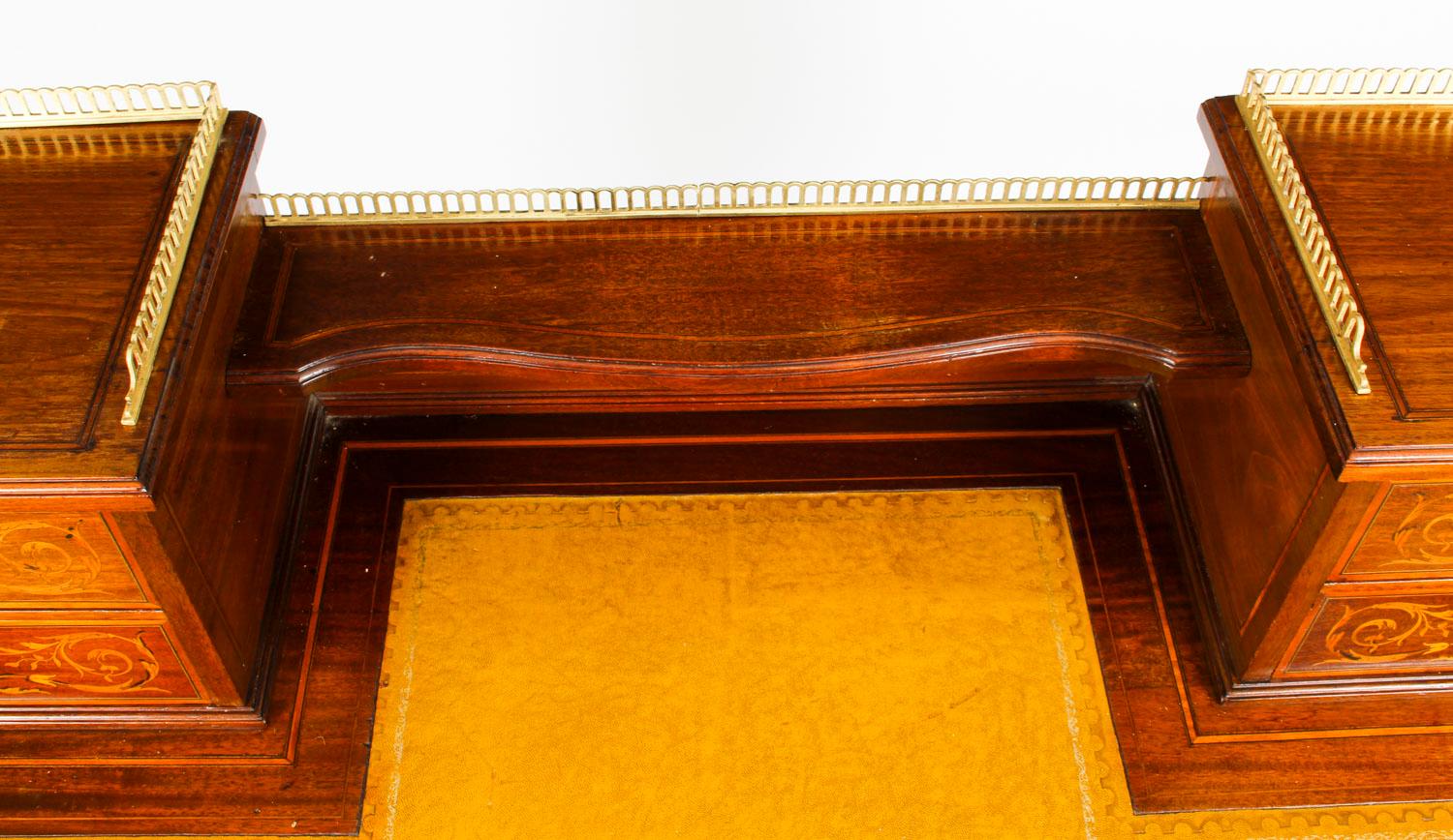 English Antique Edwardian Mahogany and Marquetry Writing Table Desk, Early 20th Century