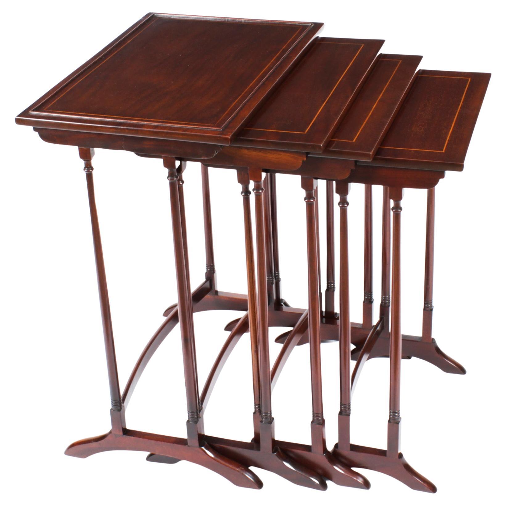 Antike edwardianische Mahagoni-Tischgruppe, vier Tische, frühes 20. Jahrhundert im Angebot