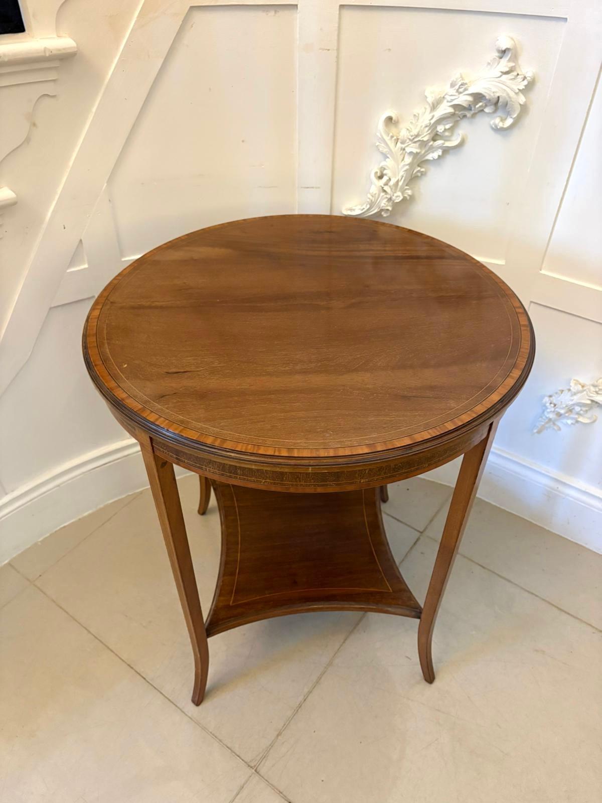 Antique Edwardian Mahogany Occasional / Lamp Table In Good Condition For Sale In Suffolk, GB