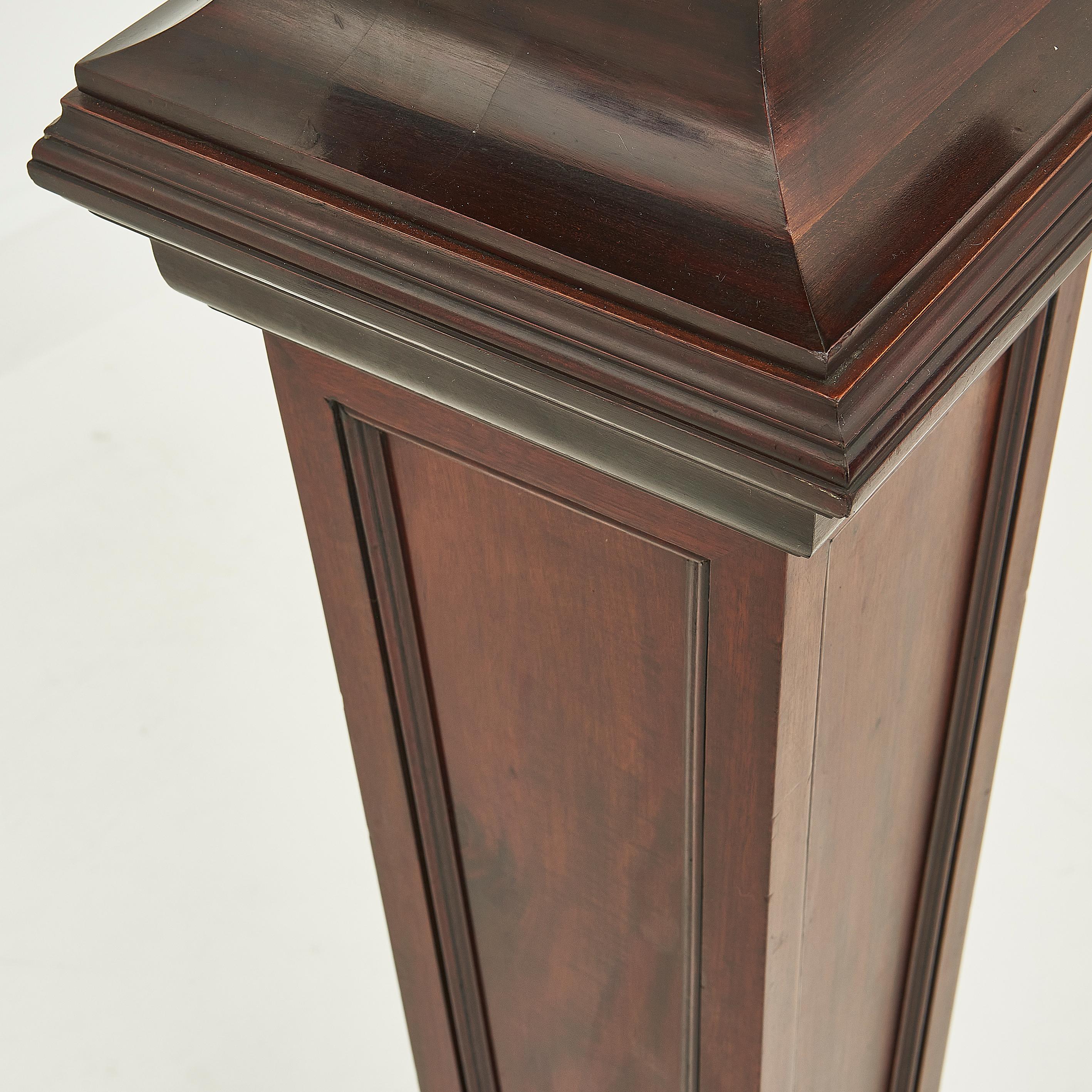 Antique Edwardian Mahogany Pedestal Stand For Sale 1