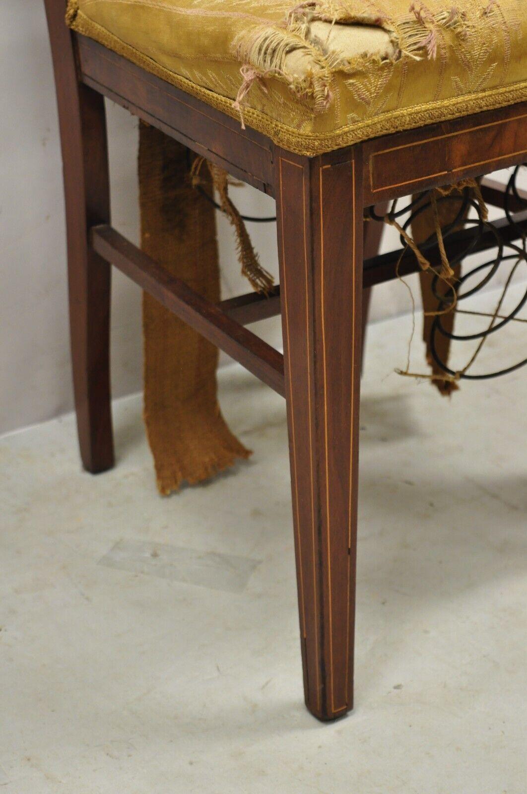 Antiker edwardianischer Mahagoni-Beistellstuhl mit Bleistift- und Pinwheel-Intarsien im Angebot 6