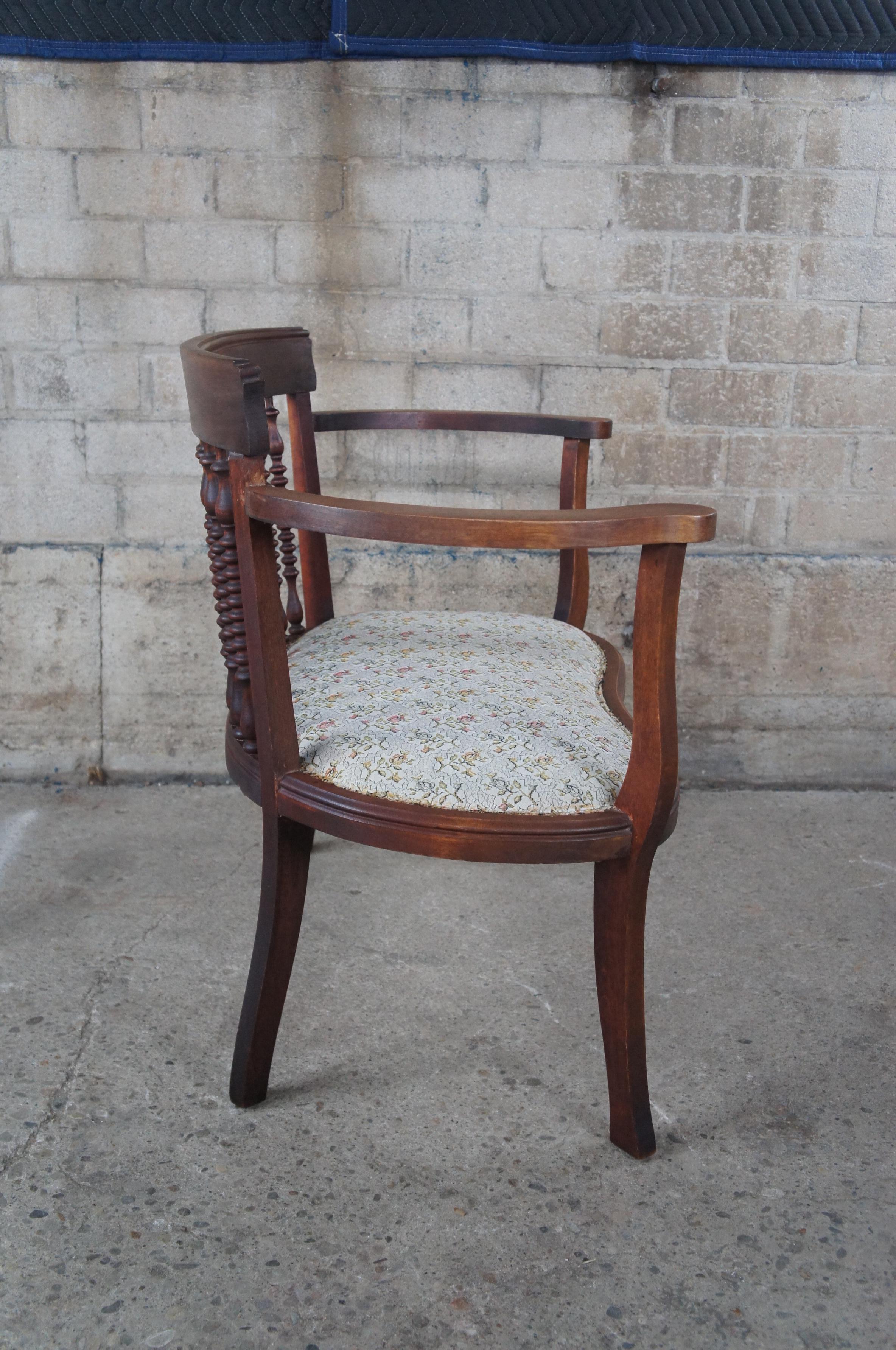 Antique Edwardian Mahogany Spindled Barrel Back Kidney Shaped Floral Seat Settee For Sale 2