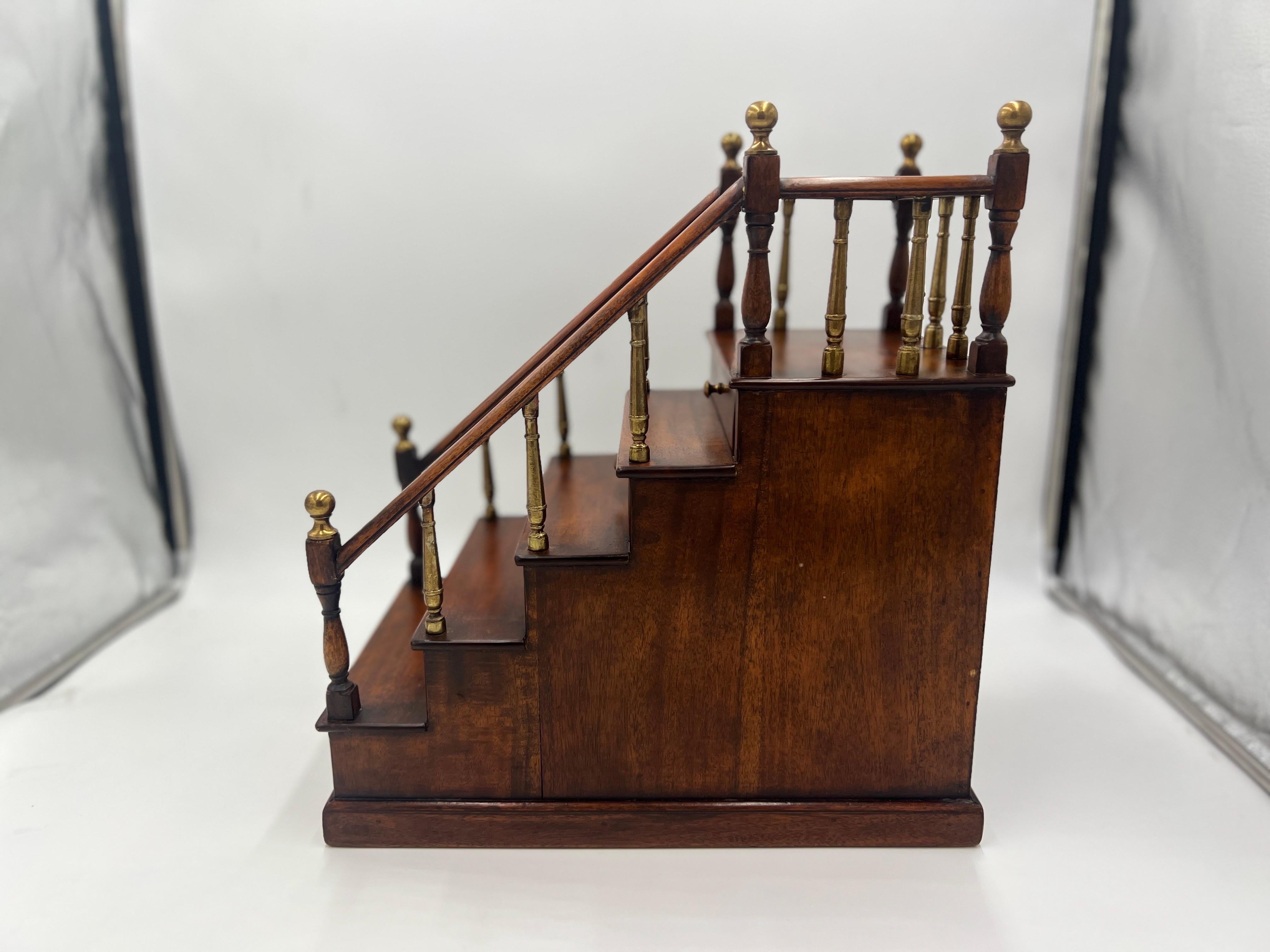 Antique Edwardian Mahogany Staircase Model with Brass Finial Newel Posts For Sale 1