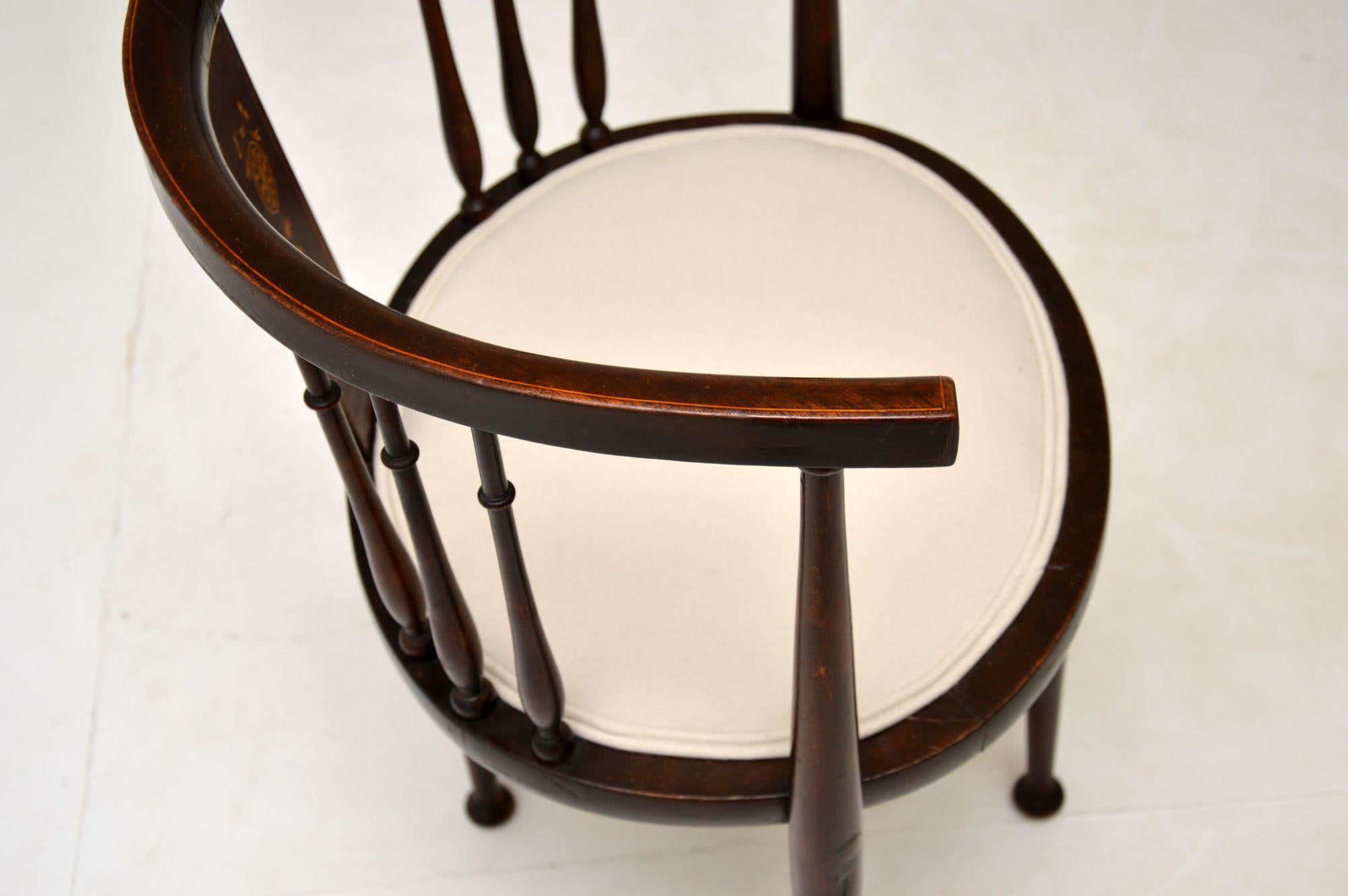 Antique Edwardian Mahogany Tub Chair In Good Condition In London, GB