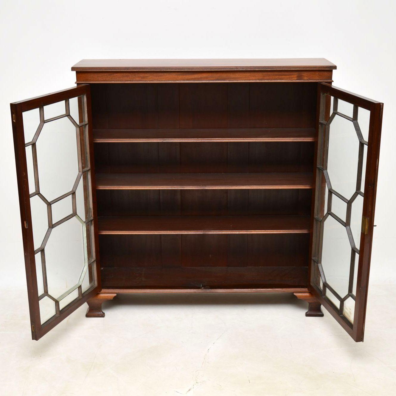Early 20th Century Antique Edwardian Mahogany Two-Door Bookcase