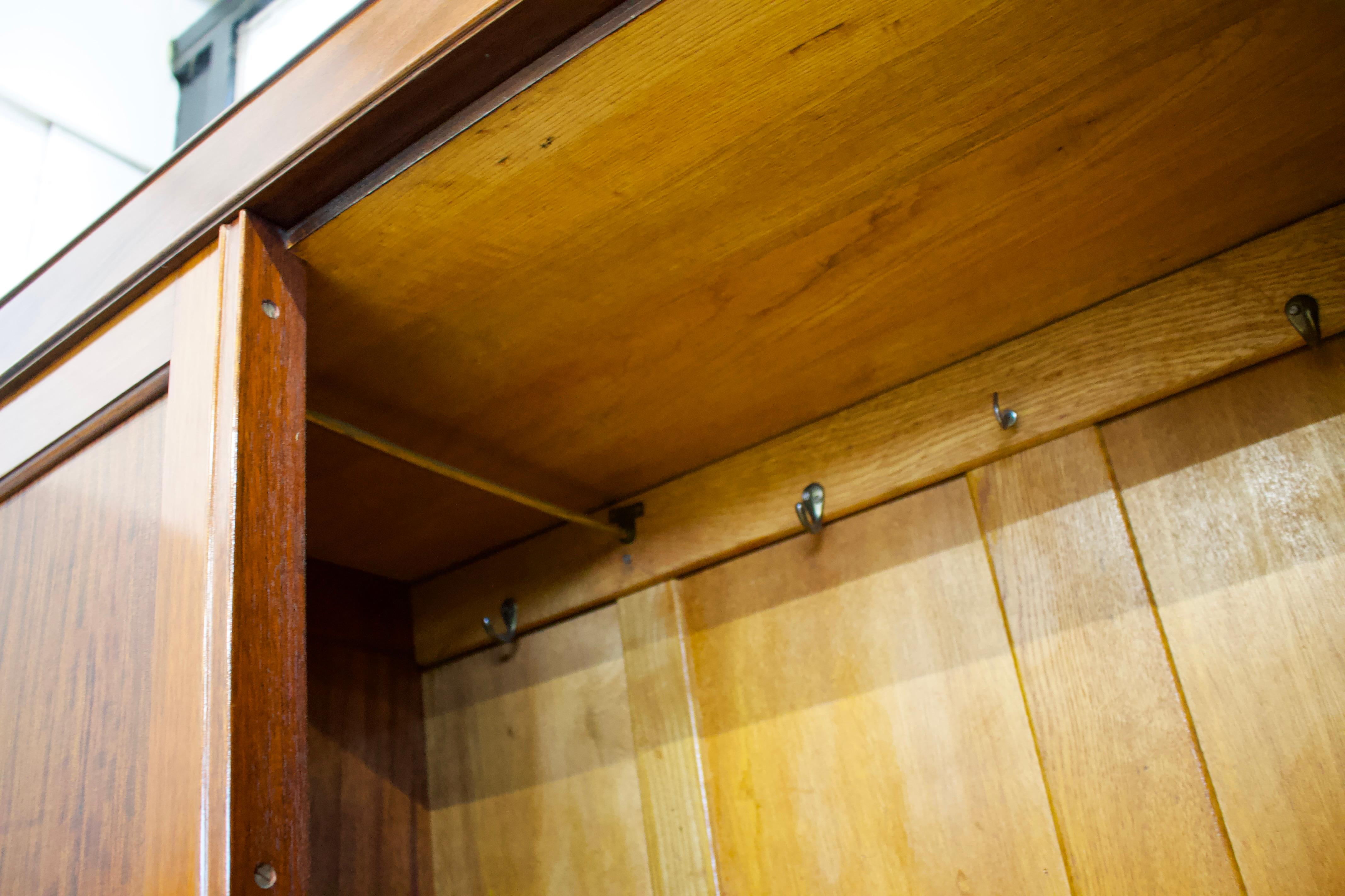 Antiker Edwardianischer Mahagoni Kleiderschrank oder A. Hall Schrank Schrank, 1900s im Angebot 1