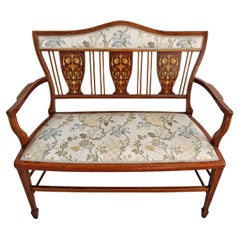 Antique Edwardian Marquetry Inlaid Two-Seater Settee in mahogany, England 1900s