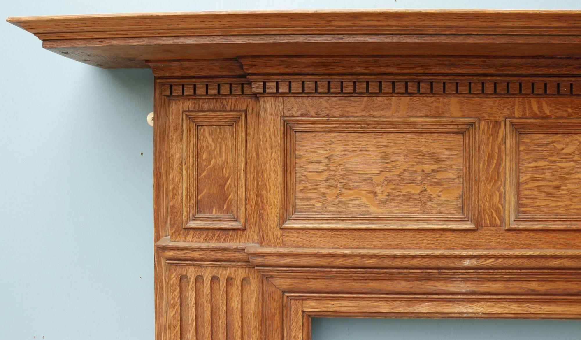 Antique Edwardian Oak Fire Mantel In Fair Condition For Sale In Wormelow, Herefordshire