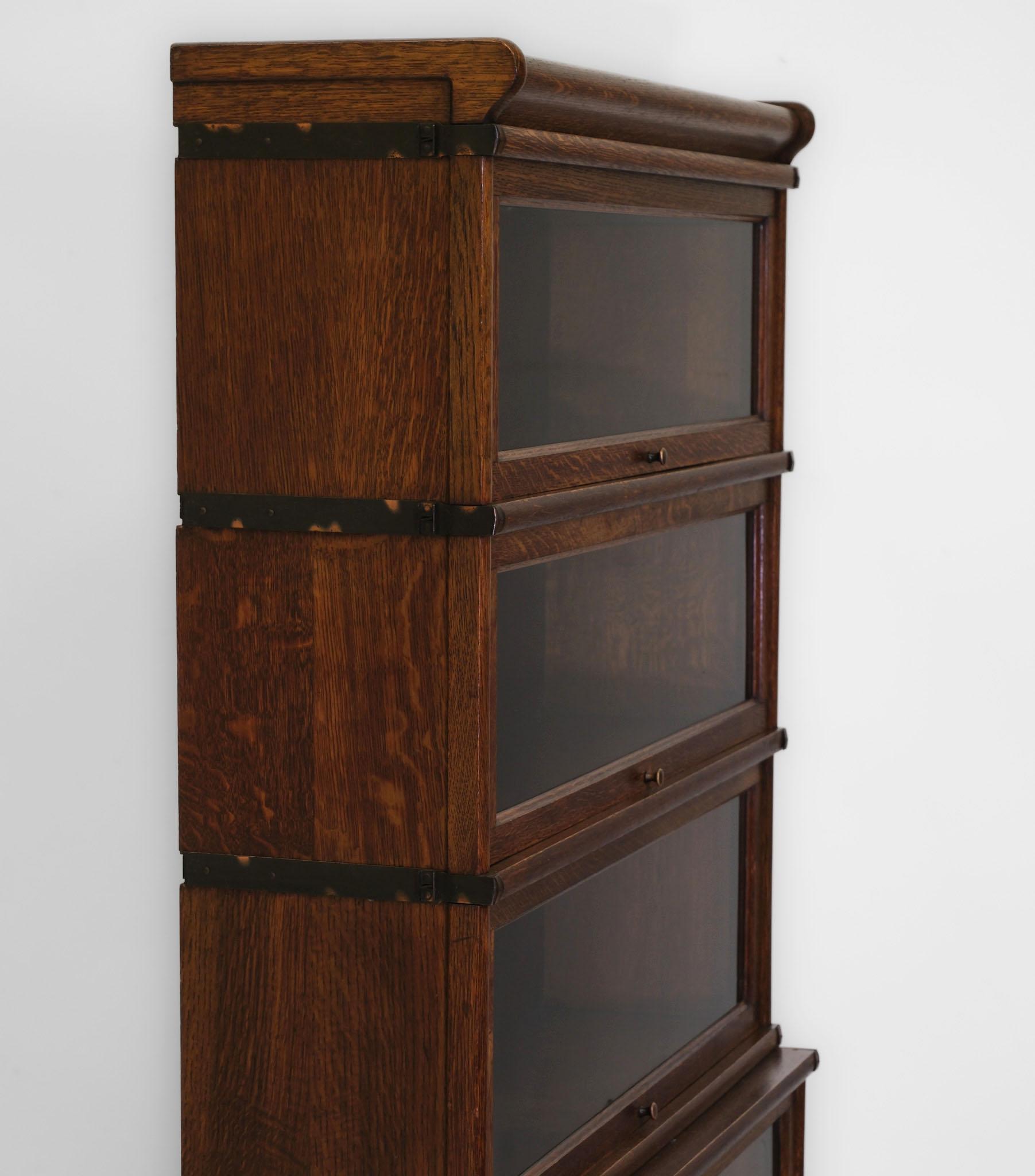 Ancienne bibliothèque Globe Wernicke en chêne de l'époque édouardienne, à cinq sections, circa 1900 en vente 3