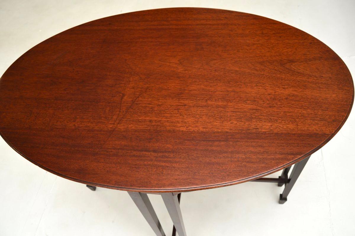 Mesa auxiliar eduardiana antigua en Bueno estado para la venta en London, GB