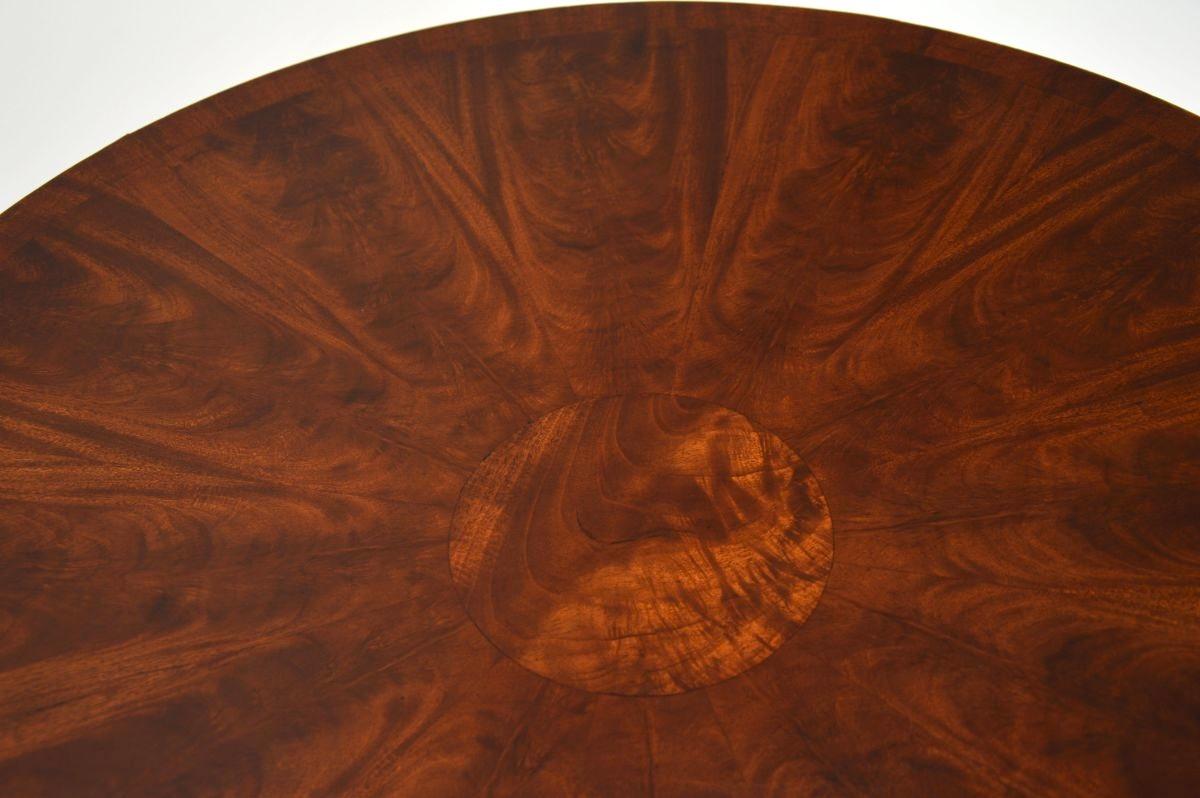 Antiker Edwardianischer Beistelltisch (Holz) im Angebot