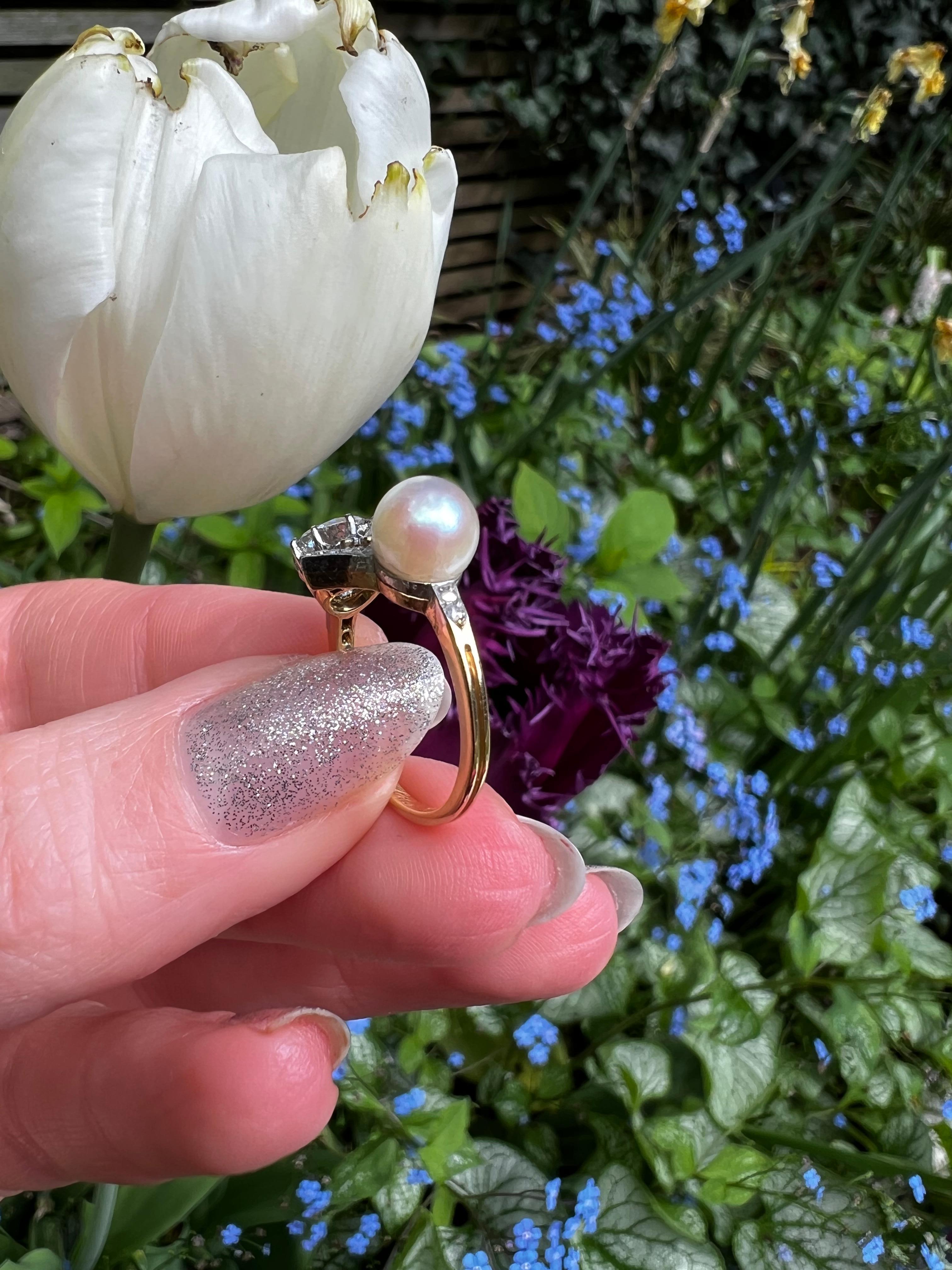 Women's or Men's Antique Edwardian Old Cut Diamond and Natural Pearl Ring