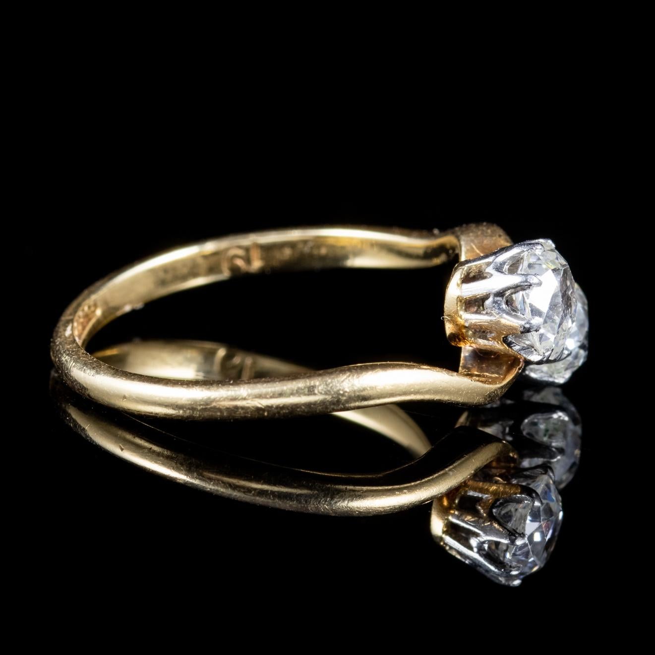 Women's Antique Edwardian Old Cut Diamond Twist Ring 18 Carat Gold, circa 1910 For Sale