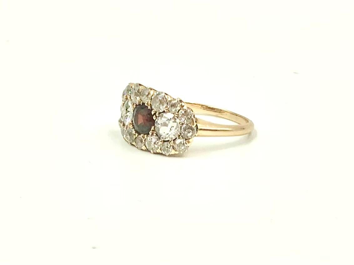 Bague ancienne édouardienne en or jaune 18 carats, diamant taille européenne et grenat en vente 2
