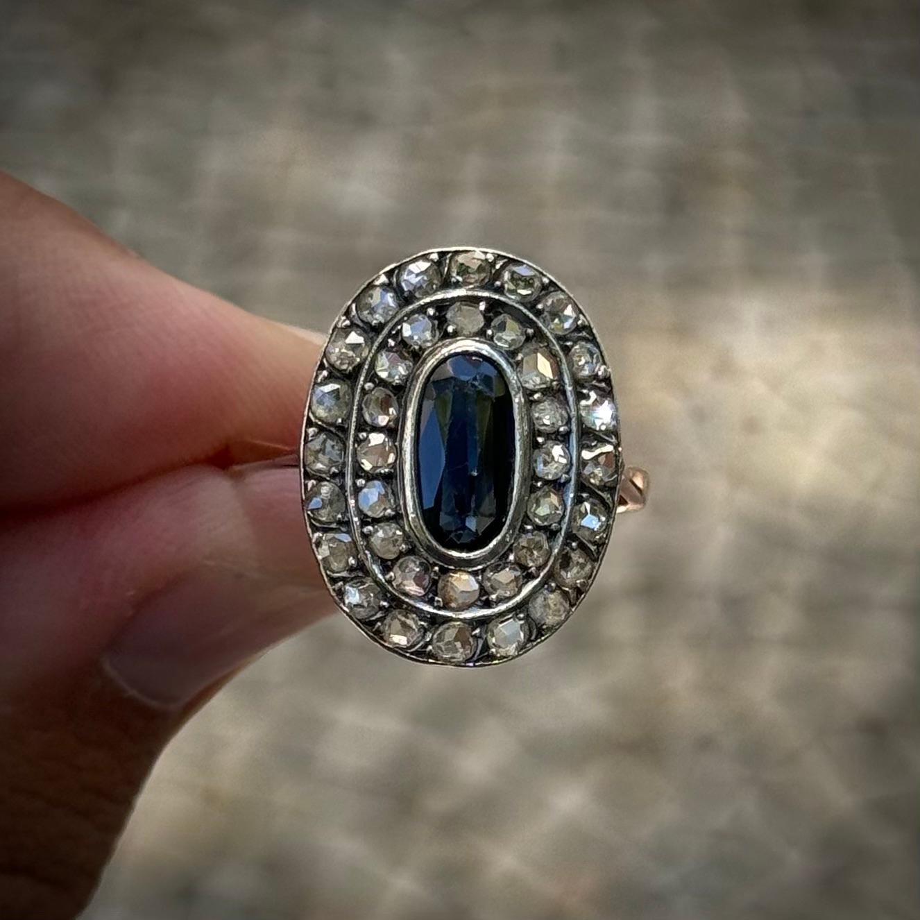 Antique Edwardian Oval Sapphire Diamond Engagement Ring Silver Yellow Gold 1900s In Good Condition For Sale In Lisbon, PT