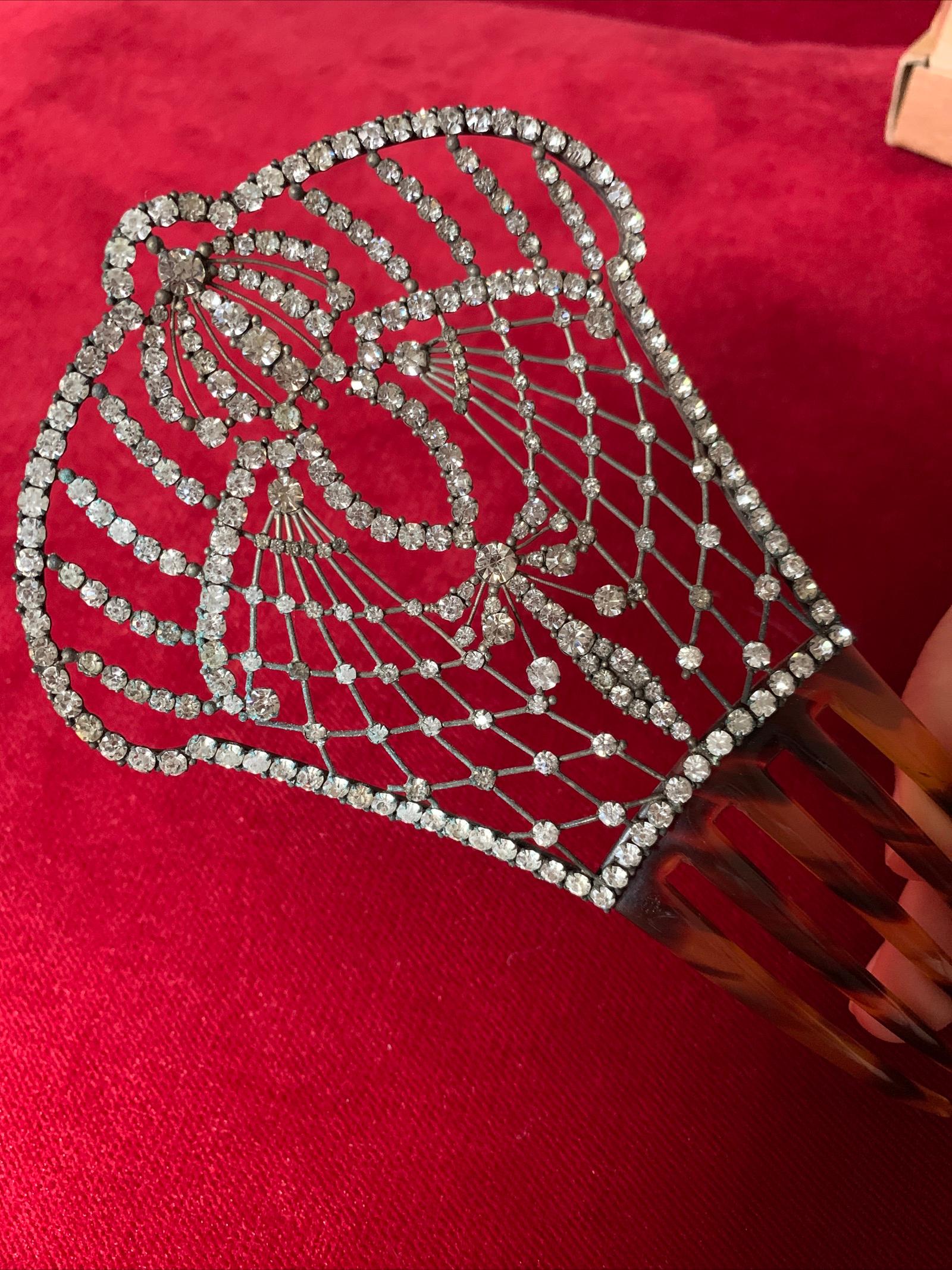 Antique Edwardian Paste Hair Comb Ornament Mantilla  In Good Condition For Sale In Romford, GB