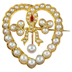 Broche ancienne édouardienne en or 15ct avec cœur en perles et diamants, circa 1901 - 1915