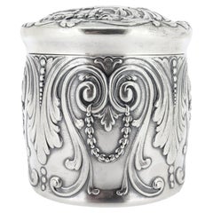 Antica cassettiera rivestita Tiffany Sterling Silver Repousse del periodo edoardiano