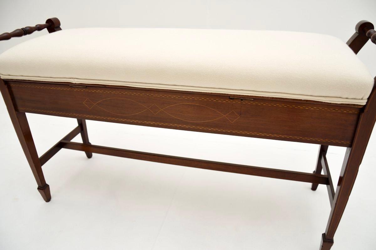 Antiguo taburete eduardiano a dúo para piano en venta 3