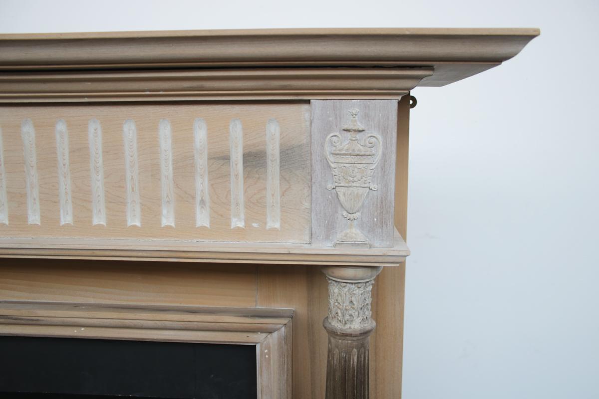 Antique Edwardian Pillared Pine and Gesso Fire Surround in the Neo-Classical Man In Good Condition In Manchester, GB