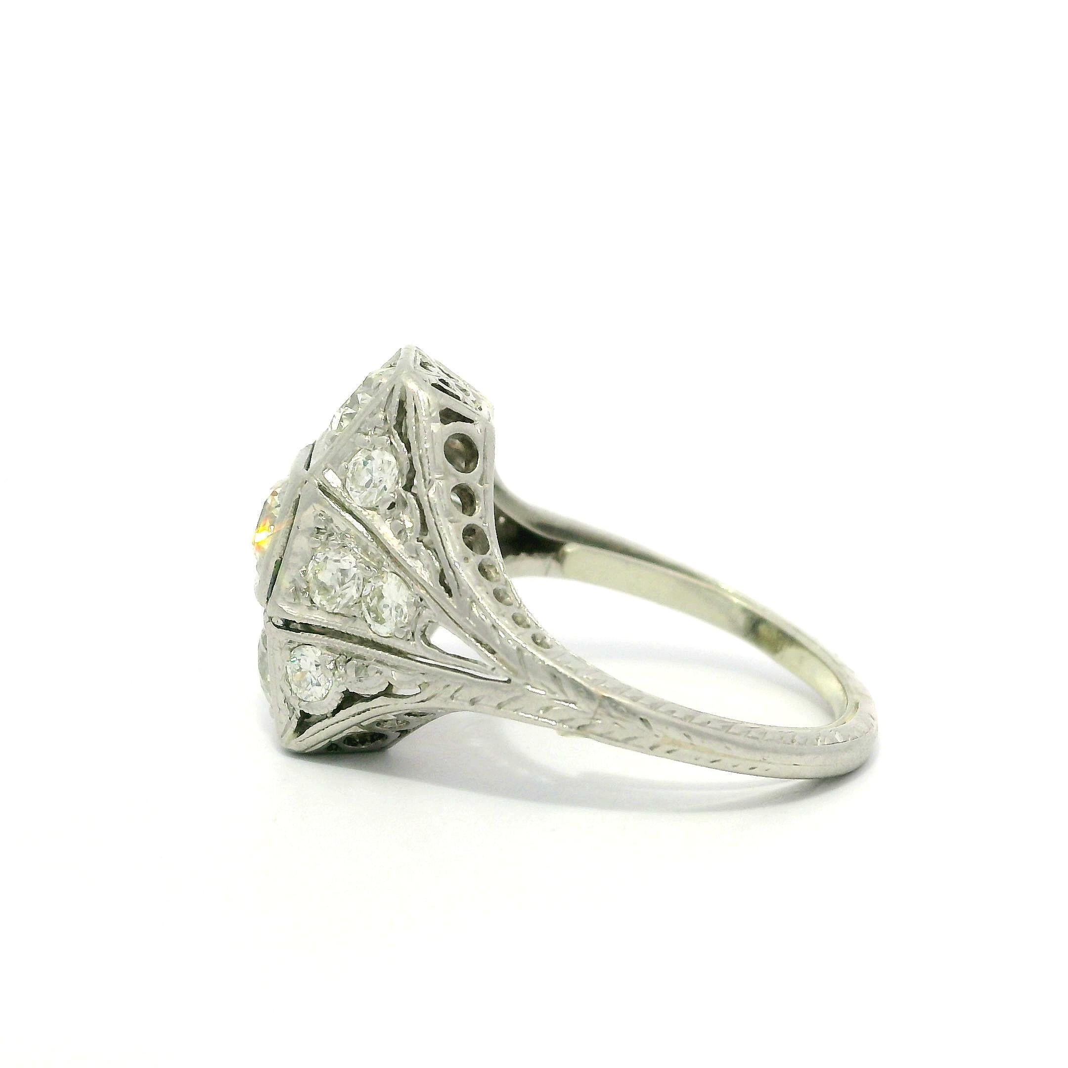 Antique Edwardian Platinum 0.76ctw Old Cut Diamond Stack Look Dinner Ring in vendita 5