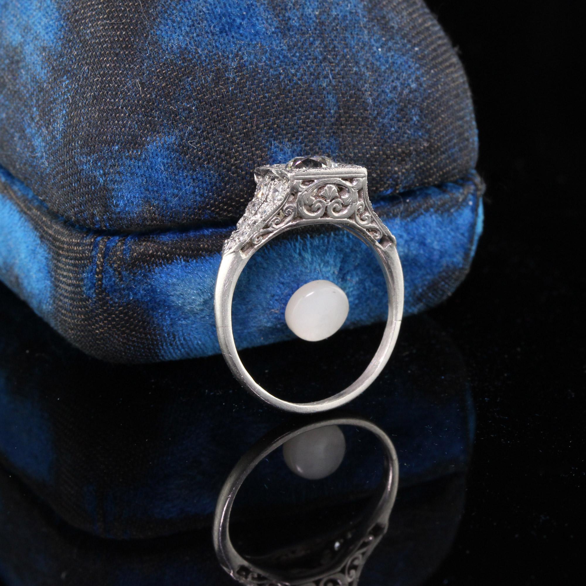 Antique Edwardian Platinum 0.80 Carat Old European Cut Diamond Ring, GIA In Excellent Condition In Great Neck, NY